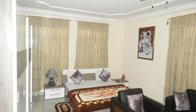 Lakisha Hotel comes with 13 Guest Rooms